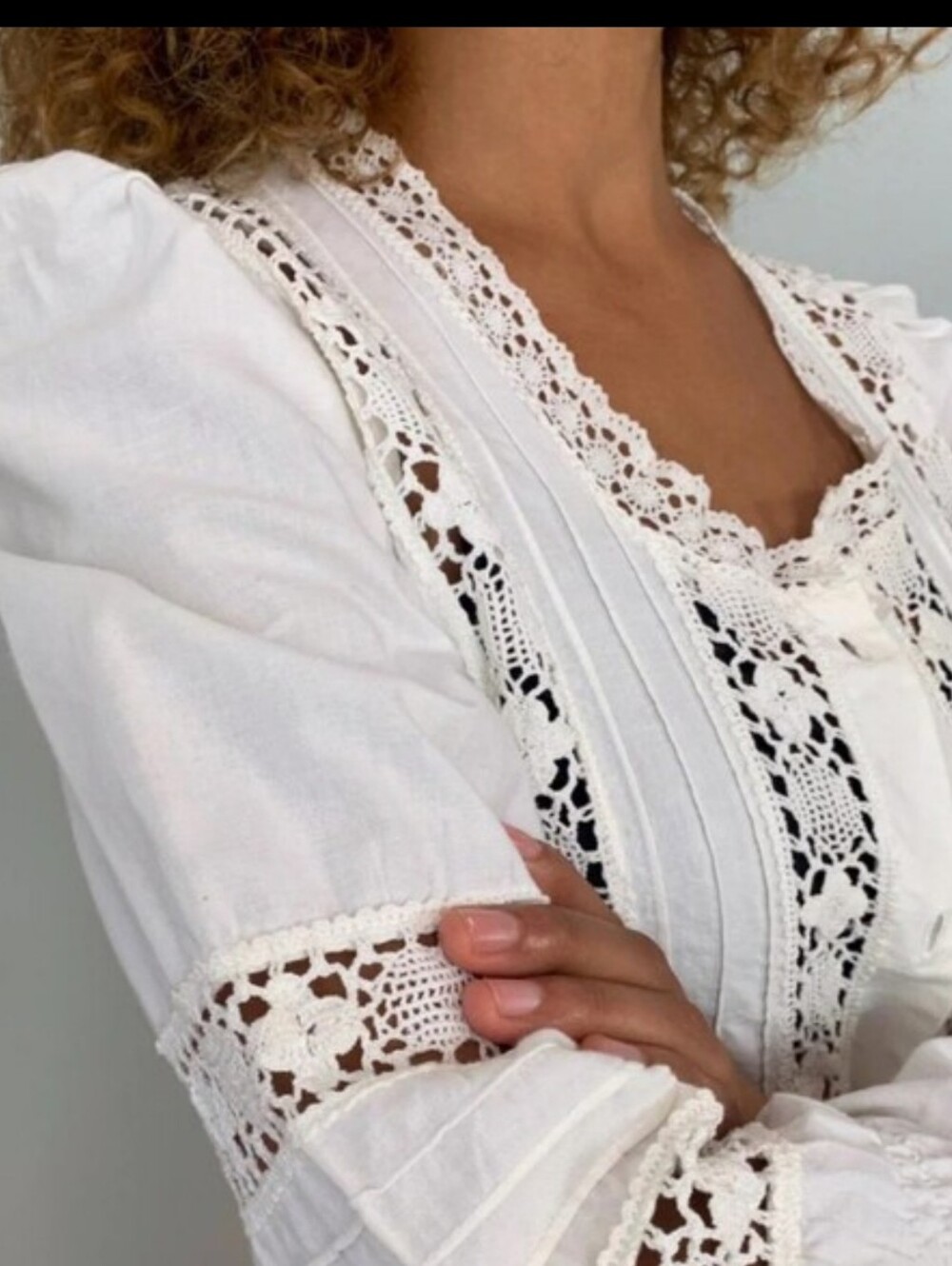 Laura Ashley Cotton Blouse With Lace Trim Size XS/Small